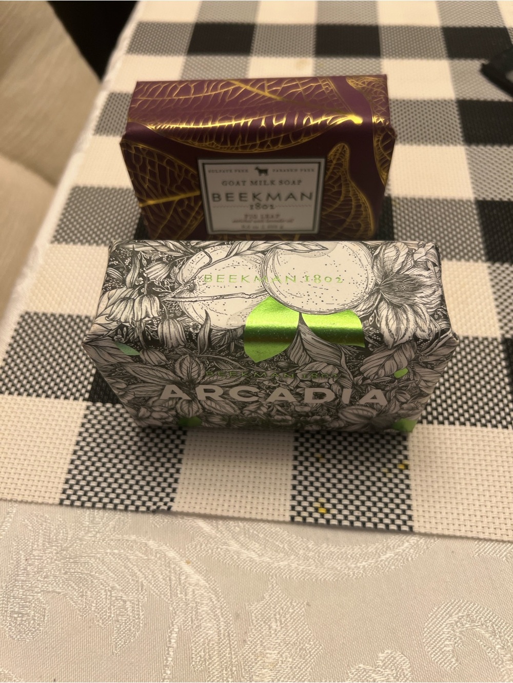 Beekman 1802 Purple & Green Goat Milk Body Soap Bars (Pack of 2)